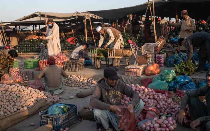 पाकिस्तान और भारत के बीच व्यापार को पुनः बढ़ावा देने पर सहमति